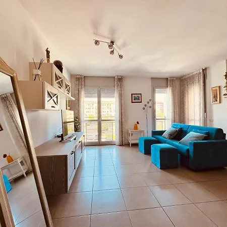 Homeby, Barbara * Milan